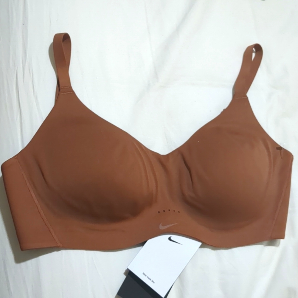 Nike Alate bra